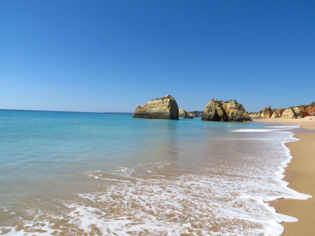 Praia da Rocha beach holidays